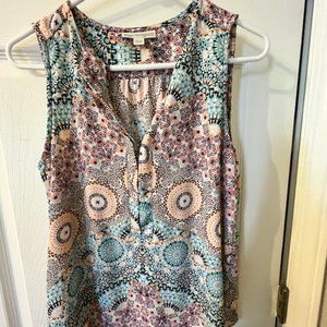 EUC Size S Dana Buchman Shirt